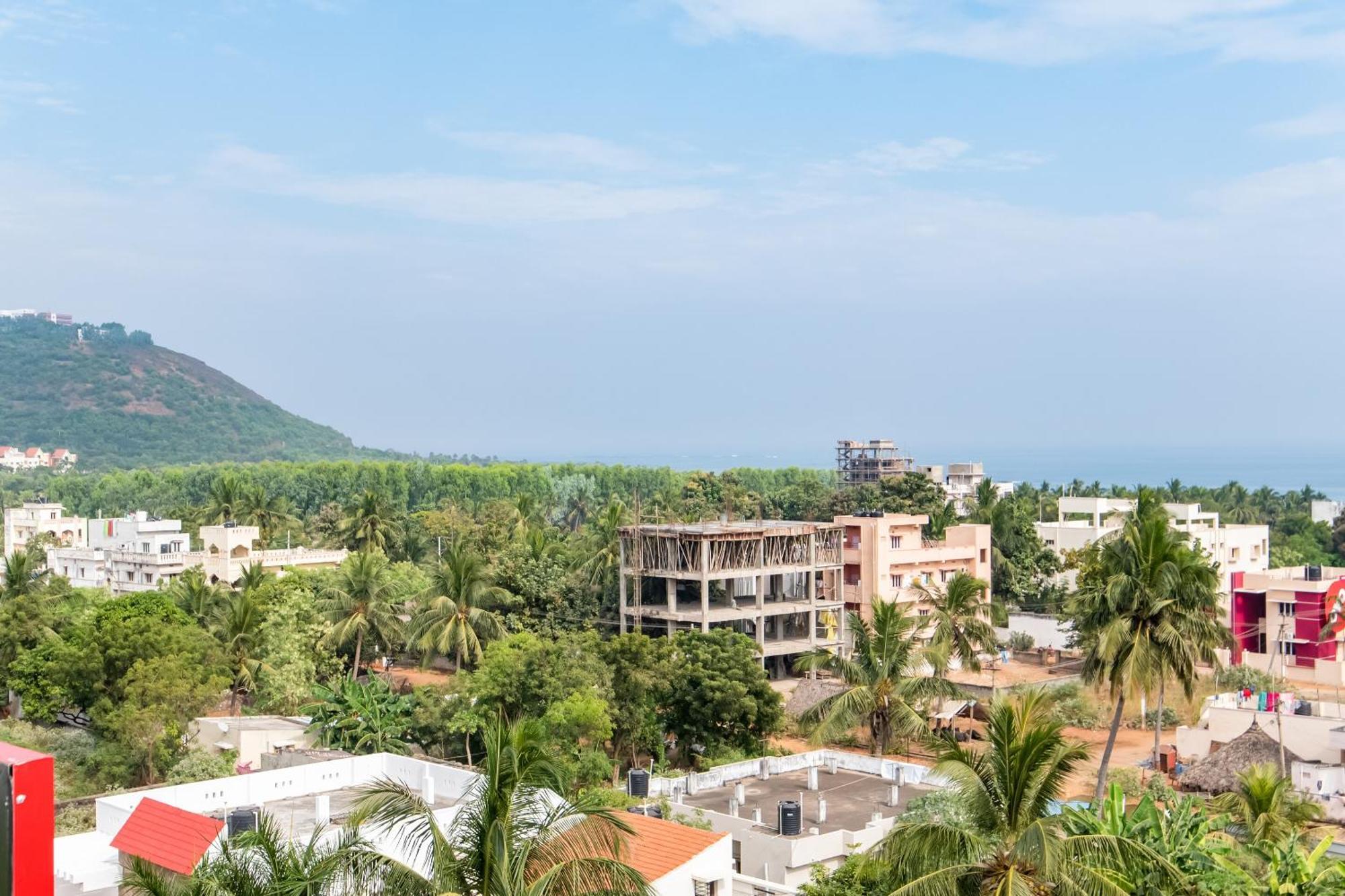 Hotel Oyo Sai Nivas Jalāripeta Esterno foto